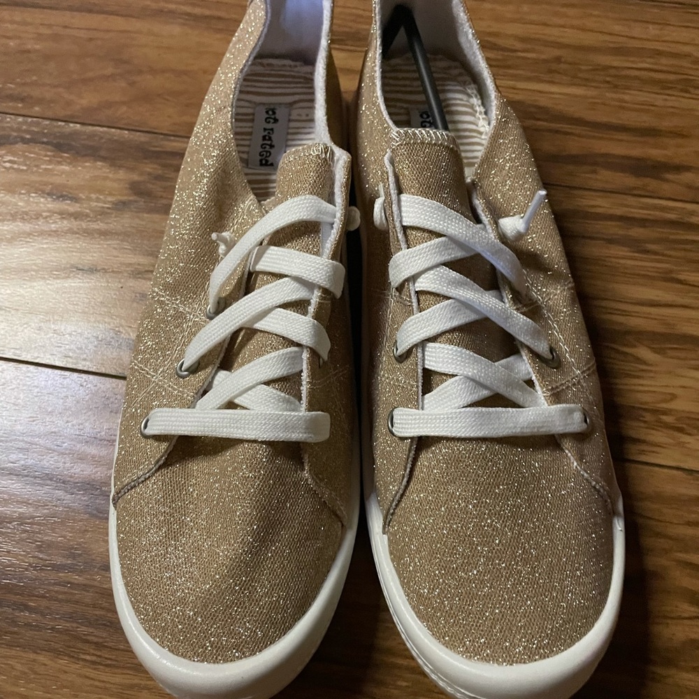 Fashion Sneakers Gold Shimmer